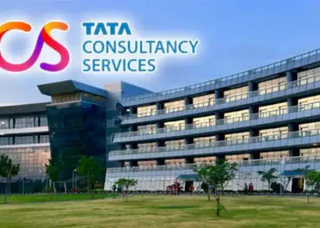 టీసీఎస్ రూ.లక్ష కోట్ల వ్యయంతో డేటా సెంటర్ ఏర్పాటు చేయనుంది.