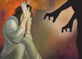 విద్యార్థినిపై అత్యాచారం.. బెంగాల్‌లో మరో దారుణం