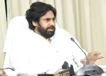 డిప్యూటీ సీఎం పవన్‌ ఉప్పాడ మత్స్యకారులతో భేటీ అయ్యారు