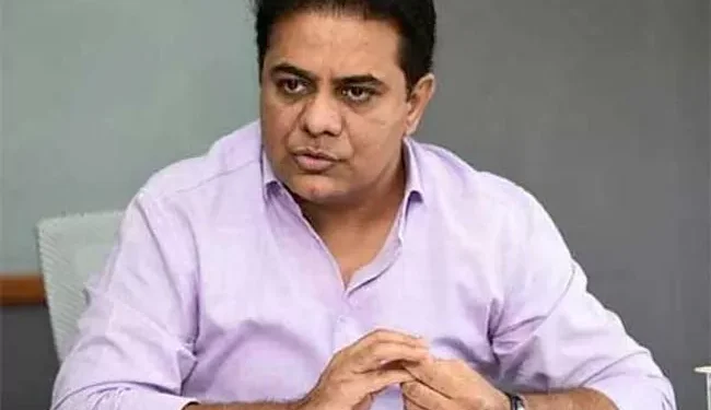 కేటీఆర్: వరంగల్ టెక్స్‌టైల్ పార్క్‌లో టీషర్ట్ తయారిపై ప్రశంసలు తెలిపారు.