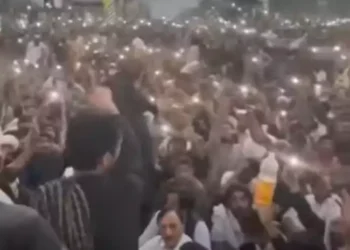 పాక్‌ బలగాల కాల్పులు.. పీవోకేలో 10 మంది మృతి