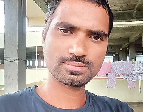 పంట ధ్వంసం చేసిన అడవి పందులు.. యువరైతు బలవన్మరణం