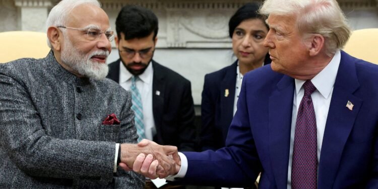 డొనాల్డ్ ట్రంప్: రష్యా నుంచి భారత్ భారీ చమురు కొనకపోవచ్చన్న ప్రకటన – ట్రంప్ స్వరంలో మార్పు