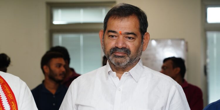 selfless fighting spirit