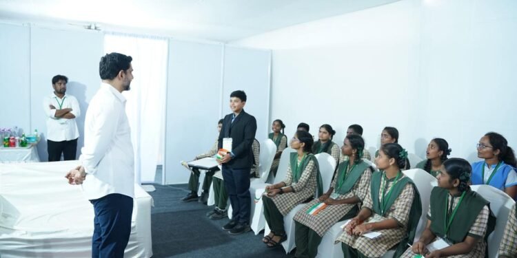 lokesh introduce the gst bentfits to the students