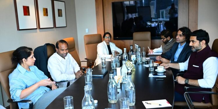 బుపా సీఓఓ బిజల్ సెజ్ పాల్‌తో మంత్రి నారా లోకేష్ భేటీ — విశాఖలో జిసిసి ఏర్పాటు అవకాశాలు పరిశీలించనున్నట్లు సూచన