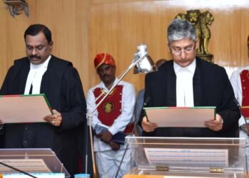 జస్టిస్ చీకటి మానవేంద్రనాథ్ రాయ్ ఏపీ హైకోర్టు న్యాయమూర్తిగా బాధ్యతలు స్వీకరణ