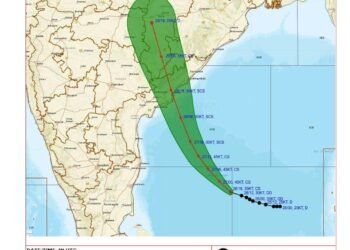 మొంథా తుపాన్‌ వేగం పెరుగుతోంది – రేపటికి తీవ్ర తుపానుగా మారే అవకాశం: ఏపీ విపత్తుల నిర్వహణ సంస్థ హెచ్చరిక