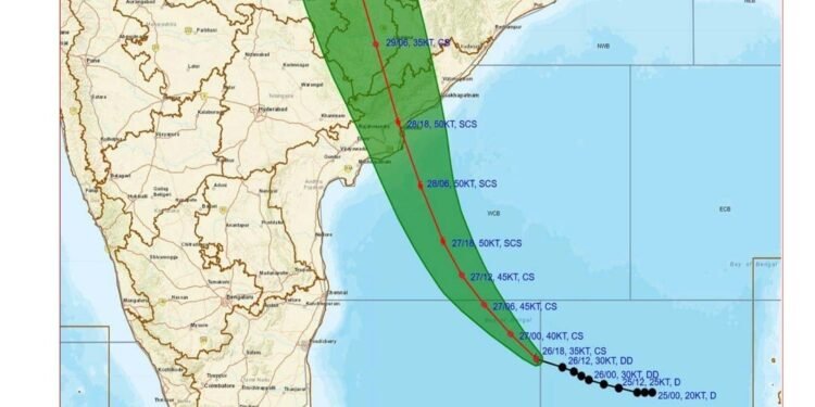 మొంథా తుపాన్‌ వేగం పెరుగుతోంది – రేపటికి తీవ్ర తుపానుగా మారే అవకాశం: ఏపీ విపత్తుల నిర్వహణ సంస్థ హెచ్చరిక