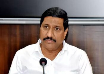 minister bc janardan order the officals to be careful while serving to people