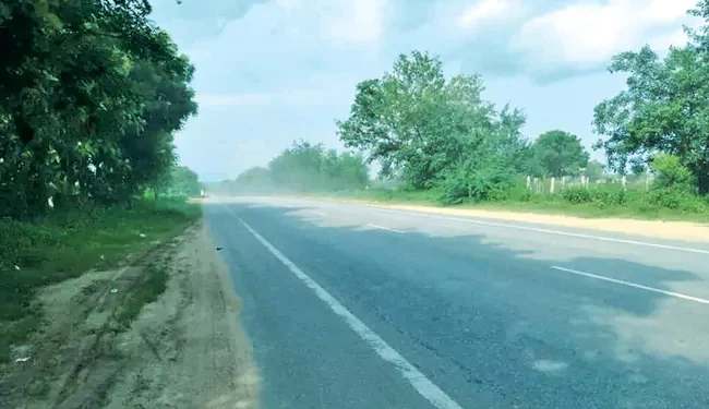 నాలుగు లైన్ల విస్తరణ కోసం ఎన్‌హెచ్‌ఏఐ టెండర్ల ఆహ్వానం