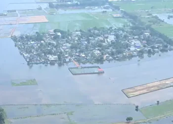 మొంథా తుపాను: ఏపీలో 18 లక్షల మందికి ప్రభావం – ప్రాథమిక అంచనా కొనసాగుతోంది