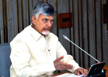 కర్నూలు బస్సు ప్రమాదంపై సీఎం చంద్రబాబు తీవ్ర దిగ్భ్రాంతి