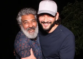 రాజమౌళి బర్త్డేకి మహేశ్ బాబు  స్పెషల్ ఫొటోతో బర్త్ డే  విషెస్