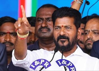 సామాజిక జీవనంలో మావోయిస్టుల సమన్వయం కావాలి: సీఎం రేవంత్”