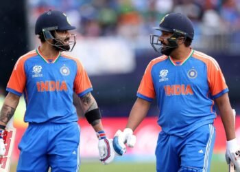 రోహిత్-విరాట్ ఫెయిల్‌?.. కారణం వాతావరణం: బ్యాటింగ్ కోచ్ వివరాలు