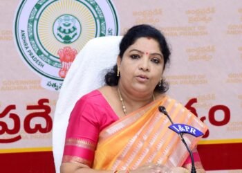 మన్యం జిల్లాలో తుపాను ప్రభావంపై మంత్రి సంధ్యారాణి సమీక్ష