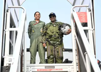 రఫేల్‌ పైలట్‌ శివాంగీ సింగ్‌: ‘రఫేల్‌ రాణి’గా గుర్తింపు