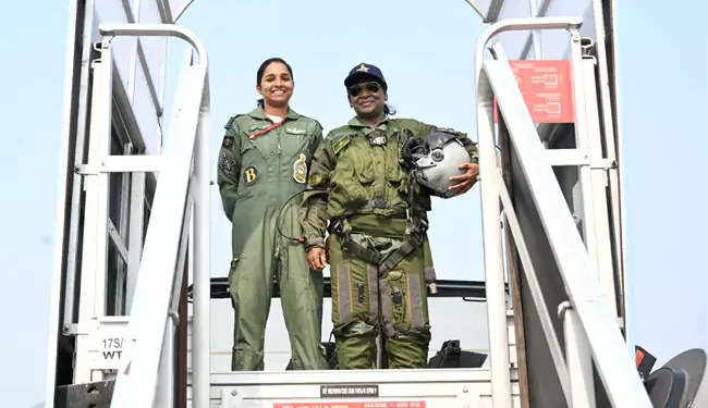 రఫేల్ పైలట్ శివాంగీ సింగ్: ‘రఫేల్ రాణి’గా గుర్తింపు