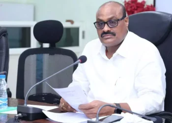 కొనసీమలో 20,000 ఎకరాల్లో వరి పంట నష్టం – మంత్రి అచ్చెన్నాయుడు సమీక్ష