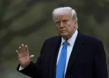 డొనాల్డ్ ట్రంప్‌: ప్రపంచాన్ని 150 సార్లు నాశనం చేసే శక్తి అమెరికాకుంది