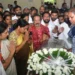 అందె శ్రీ కన్నుమూత: ప్రముఖులు ఆయనకు నివాళులు అర్పించారు