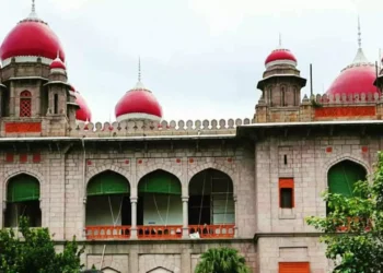 టీజీ హైకోర్టు: చట్టం పరిధిలోనే కార్యాచరణ జరపండి