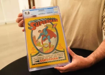 రూ.81 కోట్ల విక్రయాల‌తో సూపర్‌మ్యాన్‌ పుస్తకం