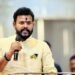 దేశంలోని పలు విమానాశ్రయాల్లో తలెత్తిన సాంకేతిక సమస్యలపై మంత్రి రామ్మోహన్నాయుడు సమీక్ష నిర్వహించారు. 8 దేశంలోని పలు విమానాశ్రయాల్లో తలెత్తిన సాంకేతిక సమస్యలపై మంత్రి రామ్మోహన్నాయుడు సమీక్ష నిర్వహించారు.