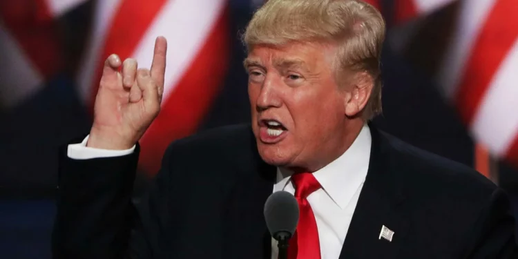 మోదీ చాలా గొప్ప వ్యక్తి అని ట్రంప్‌ పేర్కొన్నారు; త్వరలో భారత పర్యటనకు వెళ్తానని చెప్పారు