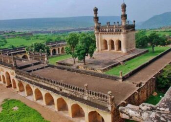 గండికోటకు బంగారు కిరీటం లభించింది.