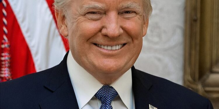 డొనాల్డ్‌ ట్రంప్‌ సంచలన వ్యాఖ్యలు: పాక్‌ అణు ఆయుధాల పరీక్షలు జరుపుతోంది!