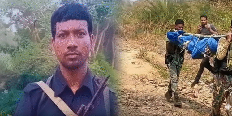 హిడ్మా మద్వి మృతదేహం స్వగ్రామానికి తరలించబడింది.