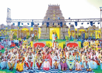 ఇది ఒకే పెళ్లి ఫొటో కాదు… వివాహ ఫొటోలు