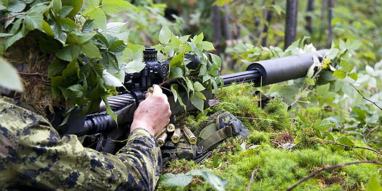 అల్లూరి జిల్లాలో జరిగిన ఎదురుకాల్పుల్లో ఆరుగురు మావోయిస్టులు మరణించారు.