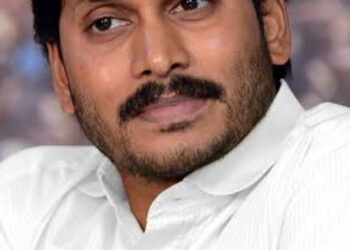 అక్రమాస్తుల కేసులో మాజీ సీఎం జగన్‌ రేపు సీబీఐ కోర్టులో హాజరు కానున్నారు