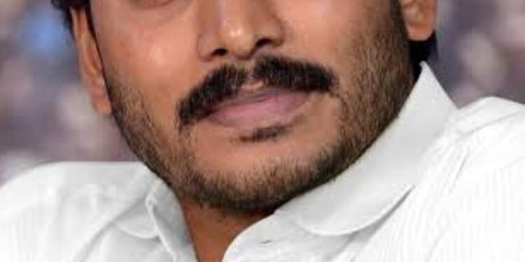 అక్రమాస్తుల కేసులో మాజీ సీఎం జగన్‌ రేపు సీబీఐ కోర్టులో హాజరు కానున్నారు