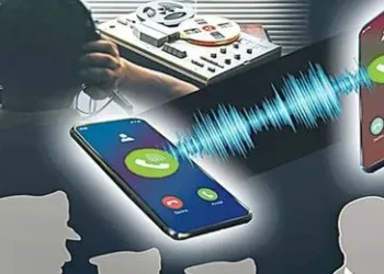 ఫోన్ టాపింగ్ కేస్: కేసీఆర్ ఆదేశాల ప్రకారం ప్రభాకర్రావును పునః నియమించేశారు!