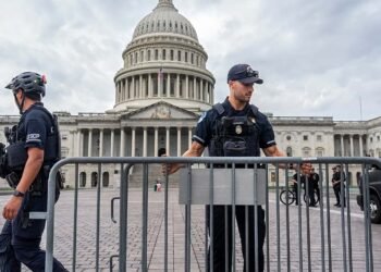 అమెరికా షట్డౌన్ ప్రభావం… దేశ ఆర్థిక వ్యవస్థకు రూ.62 వేల కోట్ల నష్టం