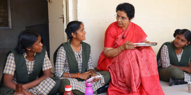 “విద్యార్థుల శ్రమ, విలువలే భవిష్యత్ విజయానికి పునాది: నారా భువనేశ్వరి”