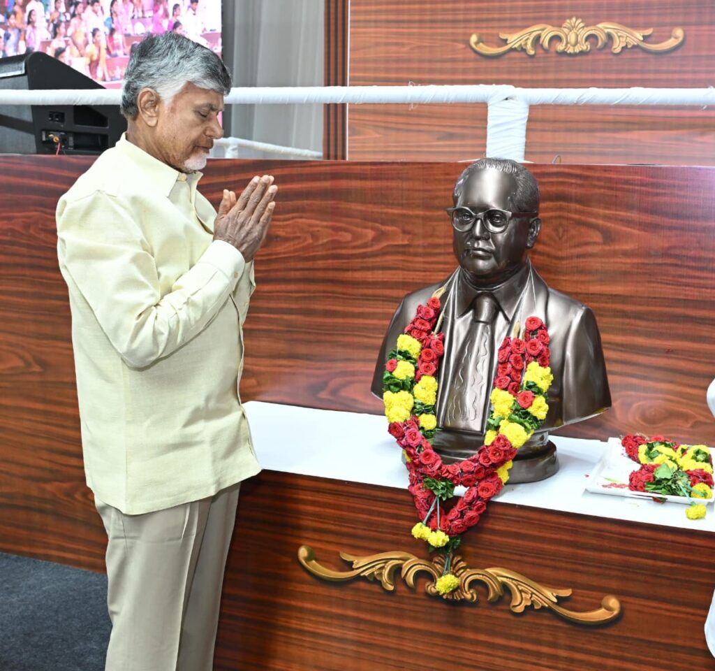 అమరావతిలో విద్యార్థుల మాక్‌ అసెంబ్లీలో హాజరైన చంద్రబాబు, లోకేష్