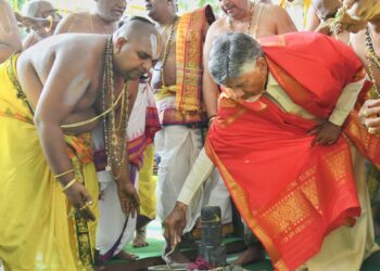 "రూ. 260 కోట్లు ఖర్చు చేసి, తిరుమల నమూనాలో అమరావతిలో శ్రీ వెంకటేశ్వర స్వామి ఆలయాన్ని ఆధునికరిస్తారు"