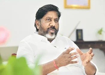 జేఎన్‌టీయూ విద్యార్థుల ప్రతిభ దేశానికి గర్వాన్ని కలిగిస్తోంది.