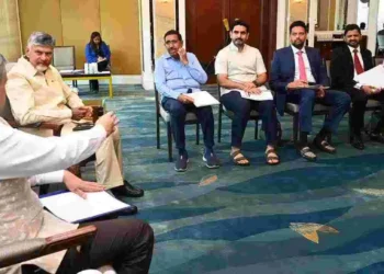 భారత హైకమిషనర్‌ సీఎం చంద్రబాబును కలిశారు.