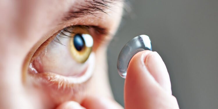 contact lens