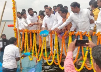 మత్స్యకారుల సంక్షేమం కోసం 25 ఏళ్లుగా కృషి చేస్తున్నా: ఎంపీ ఈటల రాజేందర్