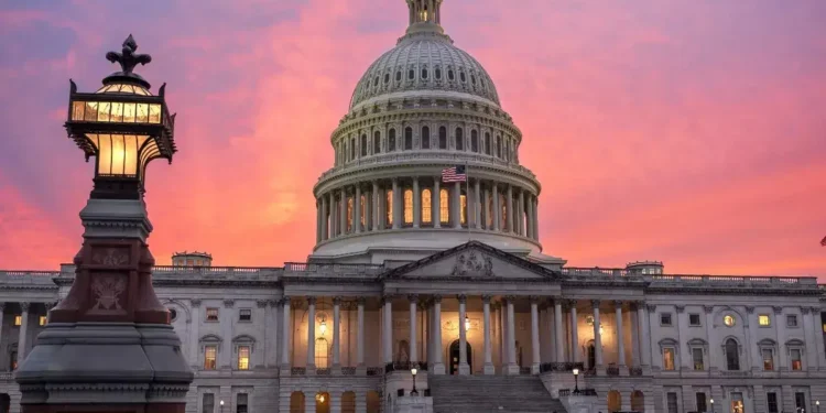 అమెరికా ప్రభుత్వ షట్‌డౌన్‌: సుదీర్ఘ అడ్డంకుల తర్వాత ముగింపు దిశలో..!