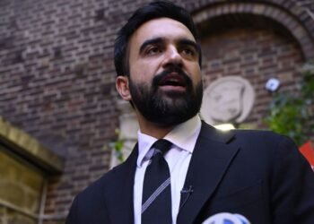 ట్రంప్‌కు పెద్ద షాక్‌: న్యూయార్క్‌ మేయర్‌గా జొహ్రాన్ మమ్‌దానీ ఎన్నిక‌ అయ్యారు