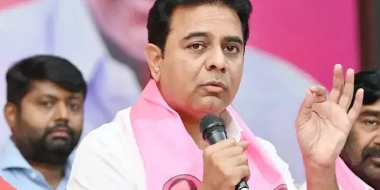 కేటీఆర్‌పై ఈ–కార్‌ రేసింగ్‌ కేసులో ప్రాసిక్యూషన్‌కు గవర్నర్‌ అనుమతి ఇచ్చారు.