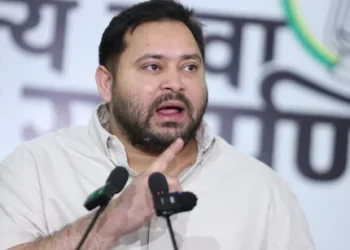 మహిళా, పురుష ఓటర్ల వివరాలను ఎందుకు ప్రకటించలేదు?